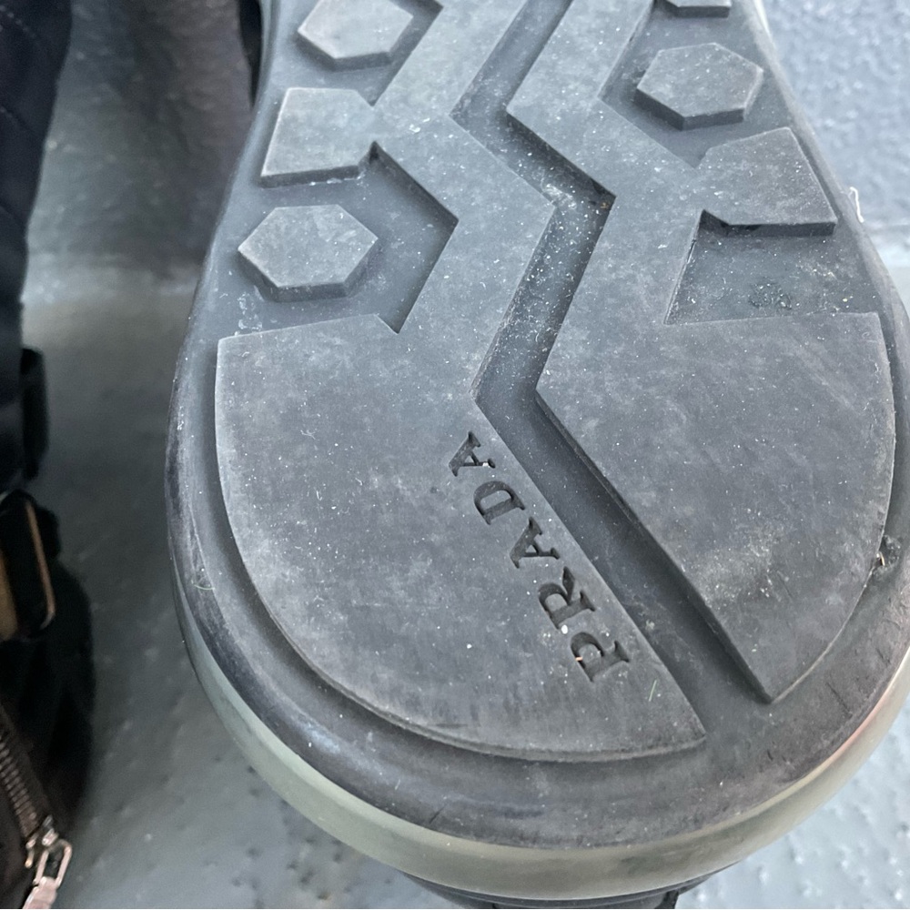 Prada ‘Levitate’ Quilted Sneaker- Black Leather - Picture 13 of 13